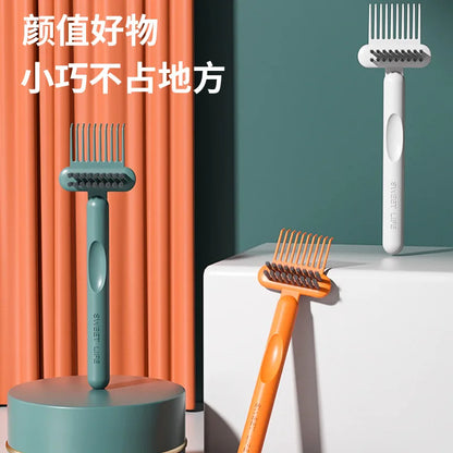Comb cleaning